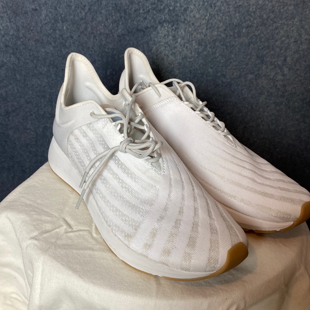 Women’s white size 9 Saysh sneaker by Olympian (sprinter) Allyson Felix.